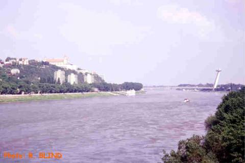 img011