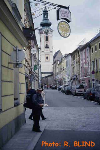 img035