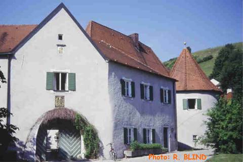 img069